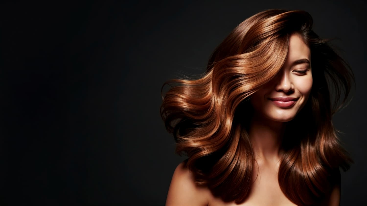 Hair coloring highlights hero